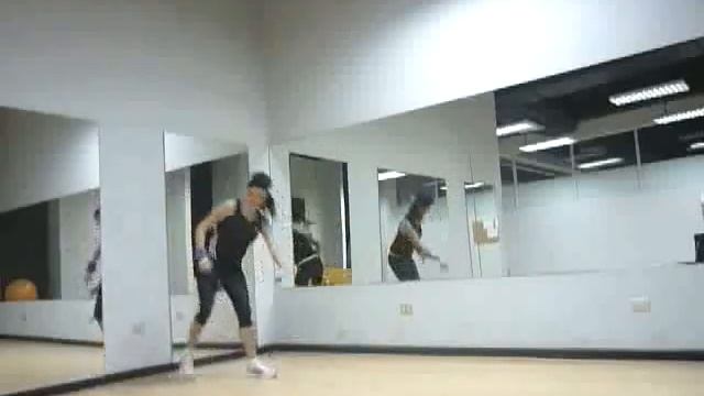 Zumba Fitness Class (CaLyPsO Style)!