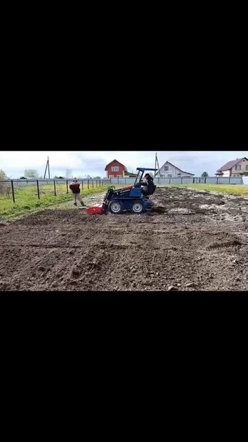 Почвофреза, работа, май 2024! #погрузчик #минипогрузчик #почвофрезы #весна смотреть онлайн