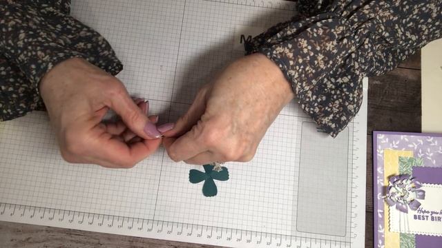 Craft Your Scrap Paper Into Flowers (3 Methods For 3 Different Flowers) #scrappaper