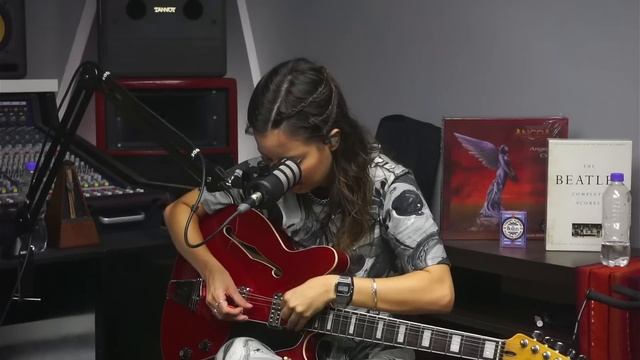 JULIANA VIEIRA - AMPLIFICA #104 смотреть онлайн