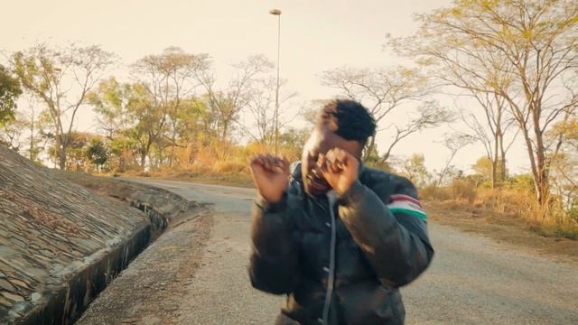 Jackie July - Mari Mari (Performance) смотреть онлайн