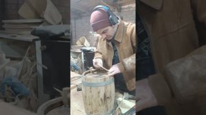 ремонт устранение течи на дубовой бочке часть 2