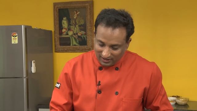 Baby Potato curry - Kandha Dum Aloo - By Vahchef @ vahrehvah.com смотреть онлайн