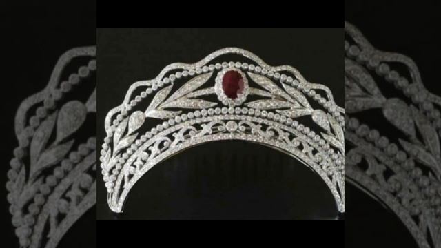 The Fife tiara at Kensington Palace смотреть онлайн