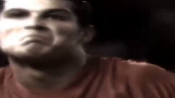 Эдит про Роналду 
Как вам?