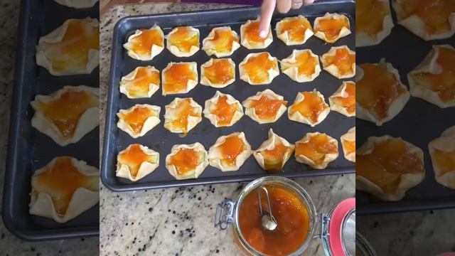 Apple Apricot Mini tarts смотреть онлайн