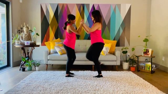 Grab your spouse, kid, or a friend for a #partnerworkout | Squats, Jumping Jacks, Lunges, Sit-ups смотреть онлайн