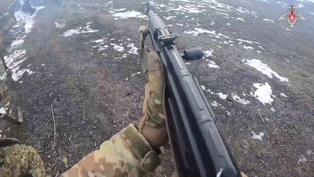 Боевая подготовка штурмовых подразделений ГрВ «Восток» смотреть онлайн