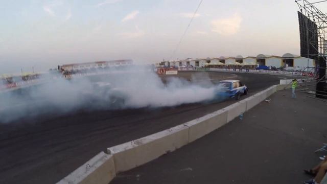 kiss the wall - odessa смотреть онлайн