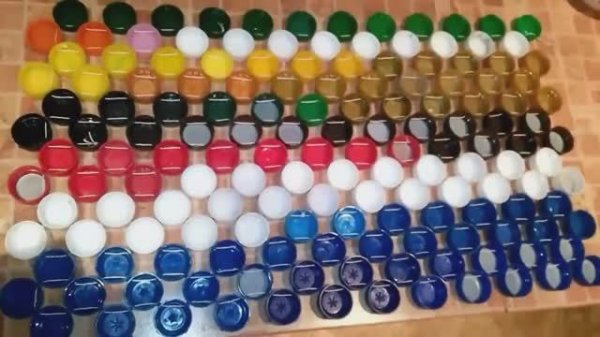 Делаем коврик в ванную,  из крышек    _Bathroom mat made of bottle caps_.mp4