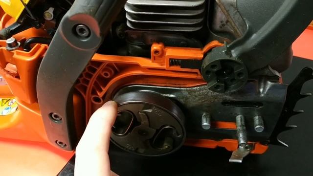 Stihl MS 251 VS Husqvarna 445 смотреть онлайн