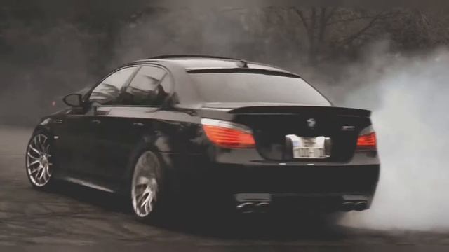 Bmw M5 E60 Drift смотреть онлайн