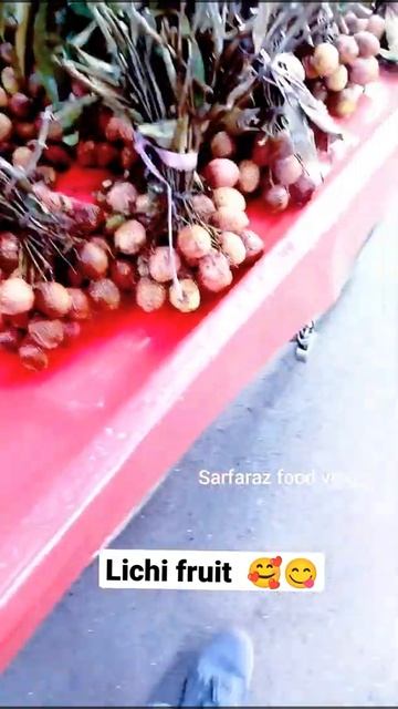 Ghaziabad ki famous Lichi fruit ₹280 kg 😯😱 | #lichi #fruit #short смотреть онлайн