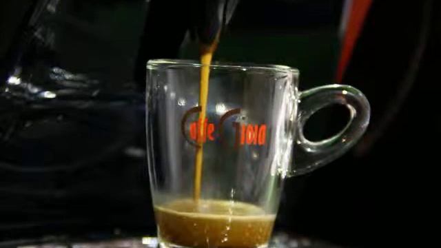 Erogazione caffè Gioia in capsula - Tao caffè смотреть онлайн