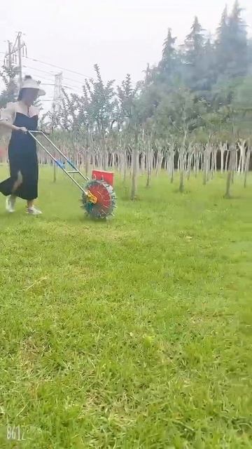 Most Durable Manual Corn Planter for farmer to plant seeds precisely | HUAYO AGRO смотреть онлайн