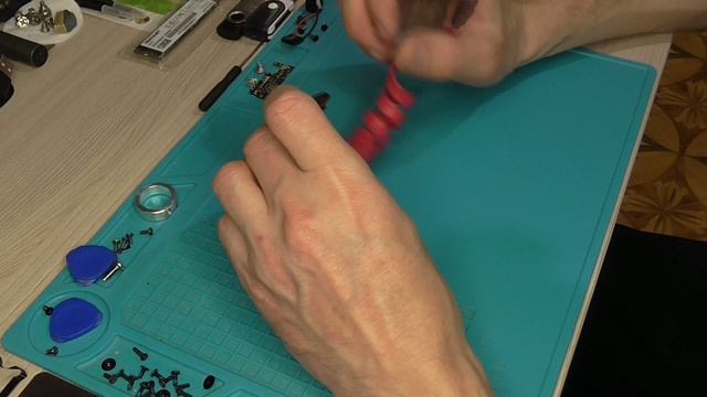 Sata кабель данных -неочевидная проблема с компьютером смотреть онлайн