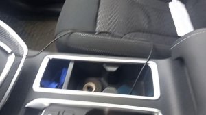 Первые километры на HAVAL M6.Отрегулировал закрывание дверей.