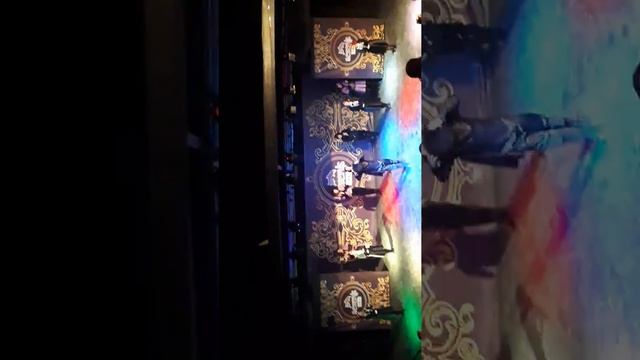 Лизгинка на Шоу в отели Турция в Сиде. смотреть онлайн