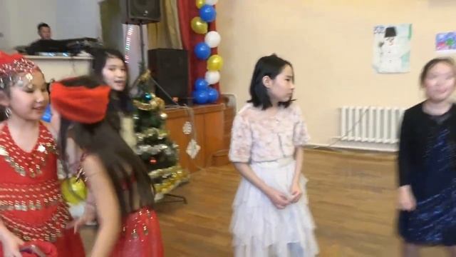 бастауышпен қоштасу! Нұрасыл. 131 мектеп-лицей!!! смотреть онлайн