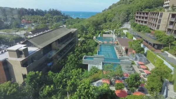 Sunsuri Phuket resort 5 *  пляж Най Харн  Таиланд Пхукет