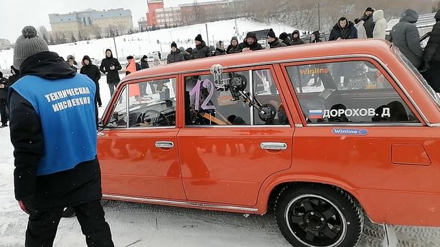 Денис Дорохов на гонках в Чебоксарах на заливе на льду в первый раз смотреть онлайн