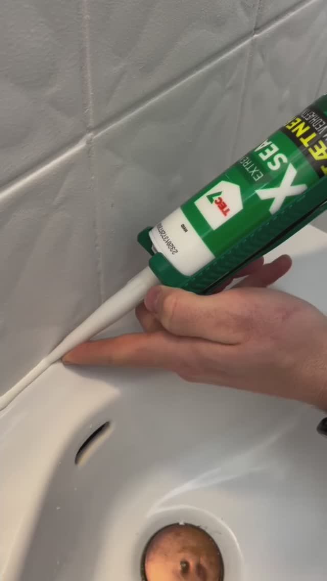 Нанесение герметика с дозатором. Универсальный герметик Tec7 X-seal