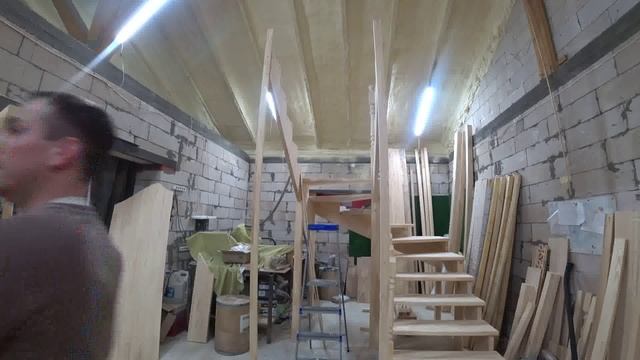 Деревянная лестница на заказ в город Асбест. смотреть онлайн