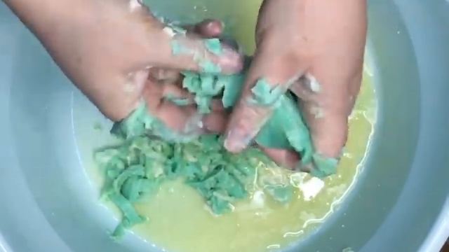 Asmrsoap. Мыление размокших хвойного и банного от нмжк🤩 смотреть онлайн