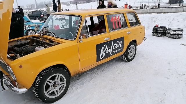 я в своей бывшей машине на гонках и Дорохов Денис тоже приехал на ваз 2102 смотреть онлайн