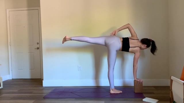 Crow Pose Power Yoga Flow _ Arm Balance Tutorial смотреть онлайн