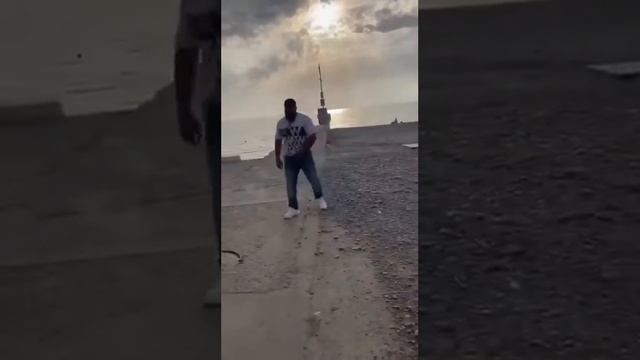 Драки 18+ смотреть онлайн