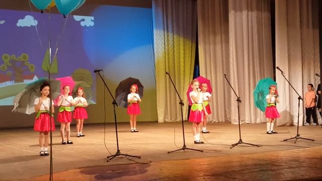 Облфилармония. 110-летие школы. Катя солист смотреть онлайн