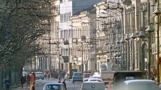 Люди делятся на - Старики-разбойники смотреть онлайн