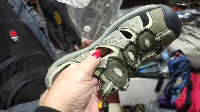 KATMANDU🇳🇵 NORTH FACE👕Вышли в ресторан🥂 Оделись по ФЕН-ШУЮ 😂 смотреть онлайн