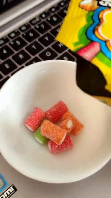 Chupa Chups Tubes Mini. 😋#shorts #youtubeshorts смотреть онлайн