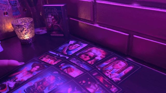 Таро расклад. Возможные события ближайшего будущего. смотреть онлайн