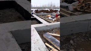 Залили фундамент для 3х этажного дома