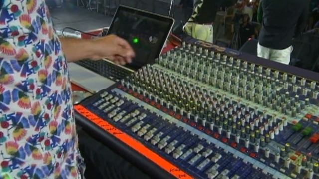 Maria Solá - Dub de Gaita en vivo en Medellin Vive la Música 2015 смотреть онлайн