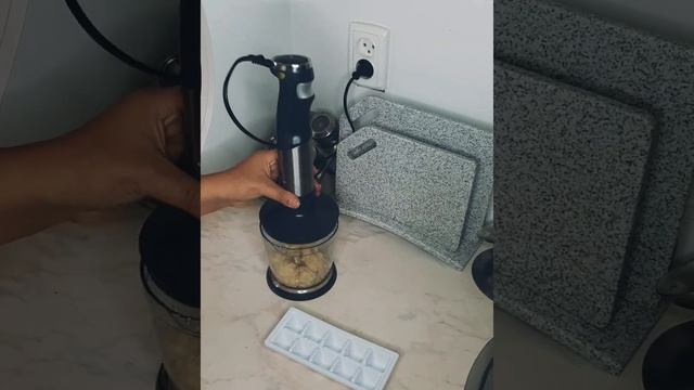 Көк помидорды қатыру. Зелёный помидор, перец,чеснок смотреть онлайн