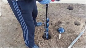 Испытывал шнек ледобур диаметром 100 мм . Для мотобура чтоб бурить им глину и  мёрзлую землю .