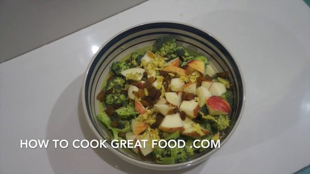 Raw Food Recipe - Broccoli Ginger Apple Salad смотреть онлайн