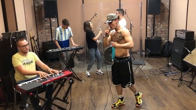 Bittuev & NILETTO - Ай (Живое исполнение) смотреть онлайн