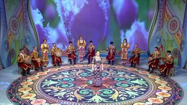 Матлуба Раҳимова- "Либоси миллӣ" смотреть онлайн