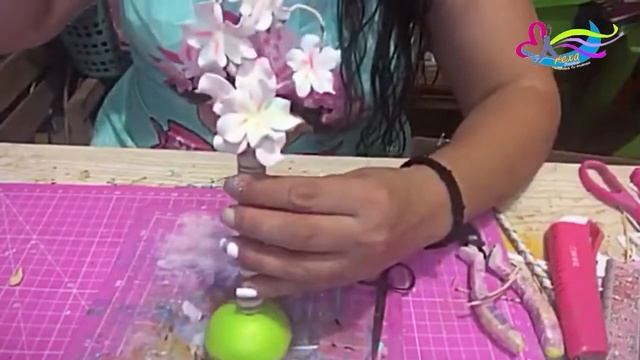 Como hacer pluma decorada con flores Sakura de Fomi смотреть онлайн