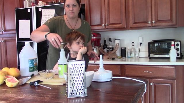 DIY Household Citrus Cleaner (Easy and Natural) смотреть онлайн