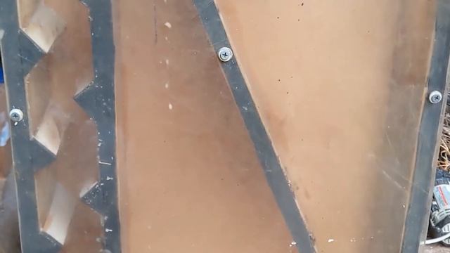 Homemade Seed Winnower - Test I - Sunflower Seeds смотреть онлайн
