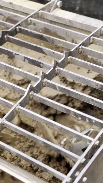 Выгодно! Бетоносмеситель + погрузчик АТ-350М...) #погрузчик #минипогрузчик #бетоносмеситель #стройка смотреть онлайн