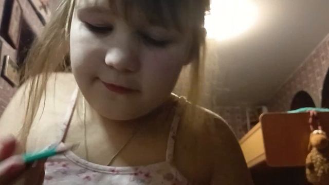 Ульяна открывает шоколадный Чупа чупс/Аня топчик😎 смотреть онлайн