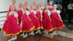 НОМЕР 21. АНСАМБЛЬ НАРОДНОГО ТАНЦА " СКАЗ " . ТАНЕЦ: " ПЛАТОЧЕК ".