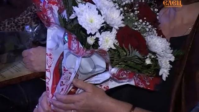 В Ельце состоялось торжественное мероприятие, посвященное Дню матери смотреть онлайн